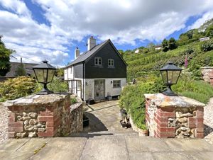 Photo 16- click for photo gallery